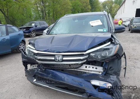 2016 Honda Pilot Touring из США, поврежденный, VIN 5FNYF6H93GB018138